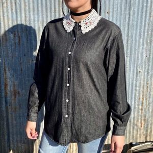 Susan Bristol Cotton Black denim with floral lace collar top button up Like New